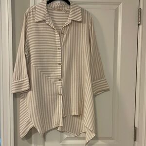 Soft Surroundings Petite Beige & White Asymmetrical Striped Tunic